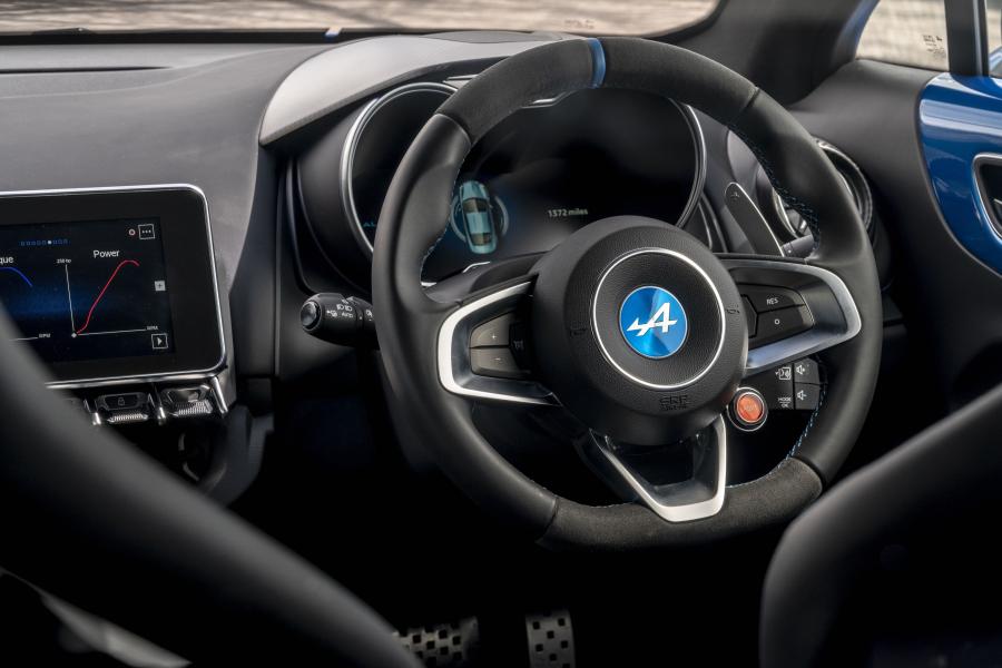 Панель приборов Alpine A110 Premiere Edition 2018 года  (UK) (фото 13 из 40)
